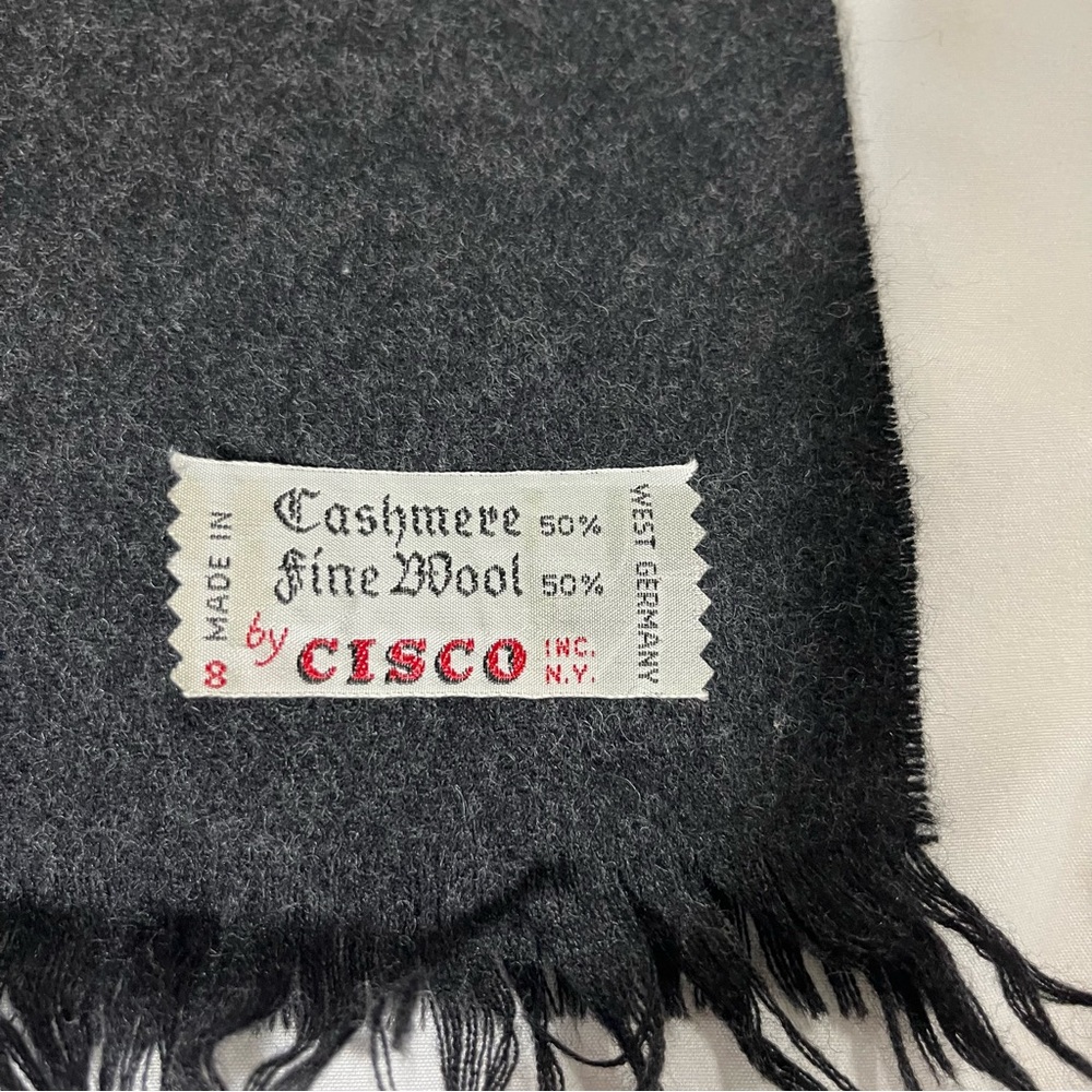 Vintage Cisco Cashmere And Fine Wool Scarf Made In West Germany Old Money Fringe - Picture 4 of 8